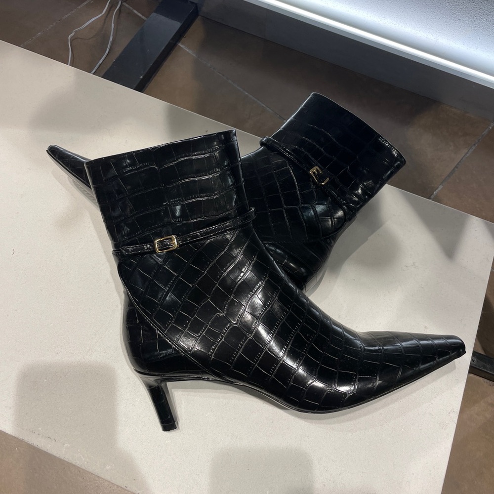 Boots Zara